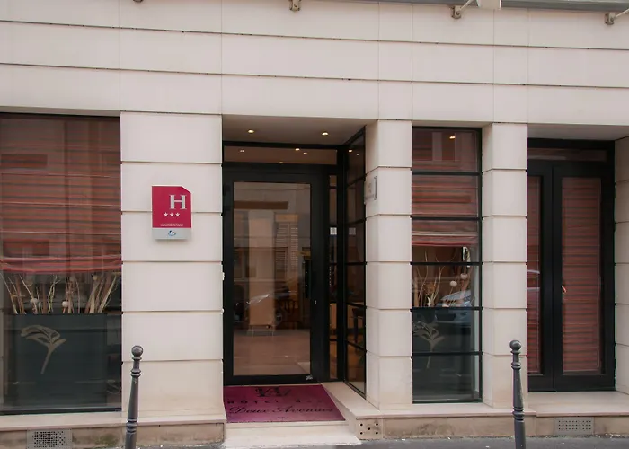 Hotel Des Deux Avenues Parigi